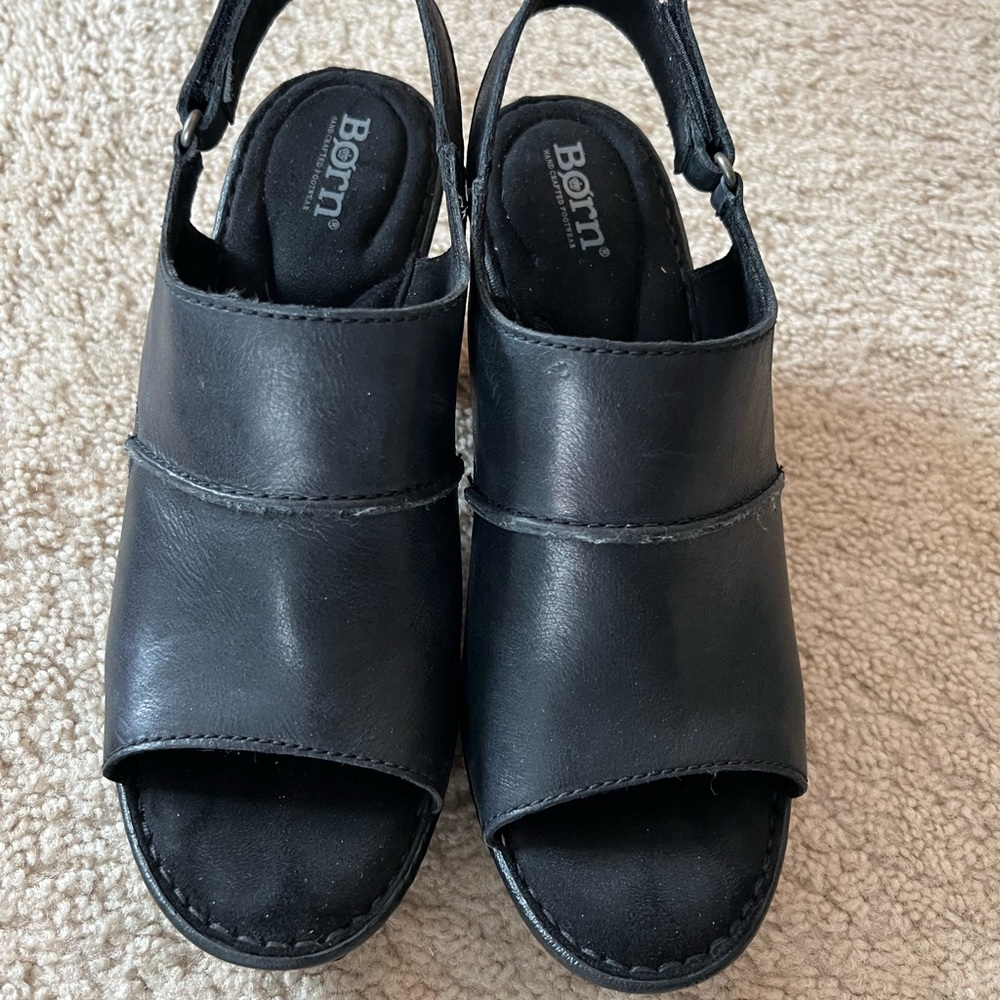 Like-new Born heels!